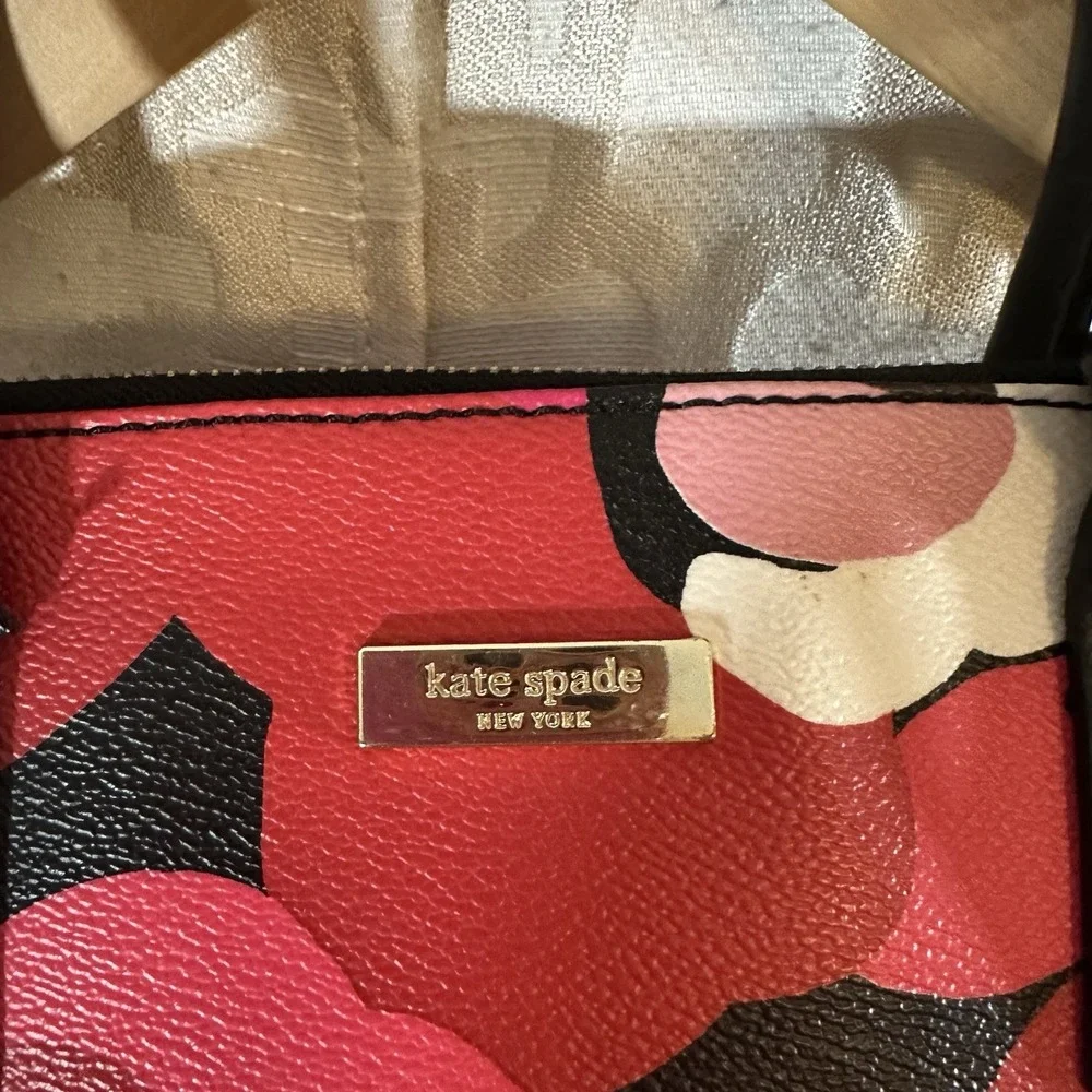 Kate Spade Ellison Avenue Satchel Bag Zip Purse Deco Rose Orient Red Floral EUC - Picture 5 of 12